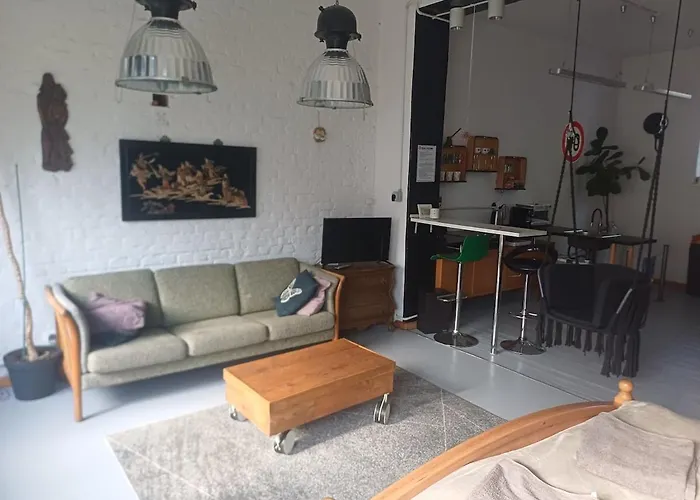 Loft In The Center Of Wrzeszcz 公寓